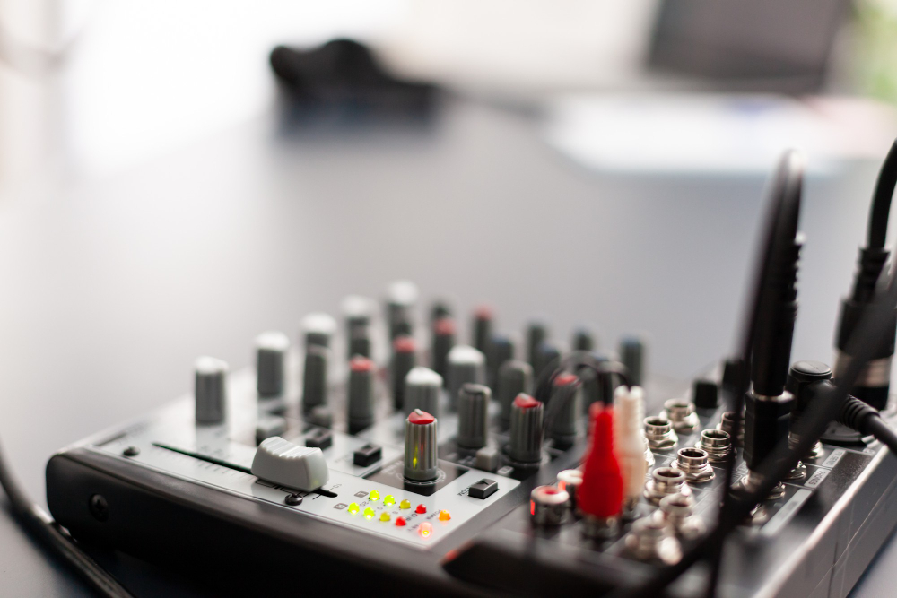 How to Choose the Right Sound Reinforcement System